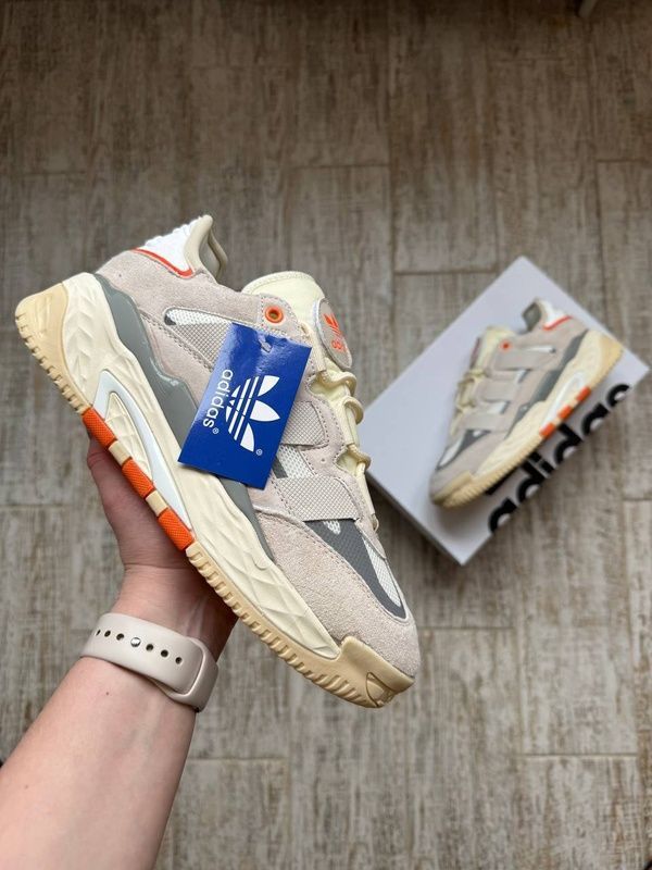 Кросівки Жіночі Adidas Niteball HD Beige & White & Orange 175 фото