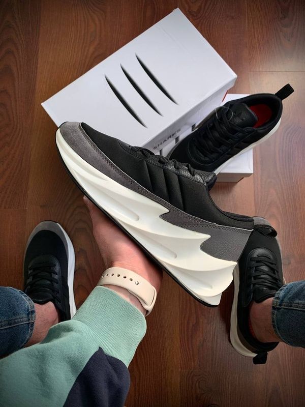 Кросівки Чоловічі Adidas Shark Black & Gray & White 165 фото