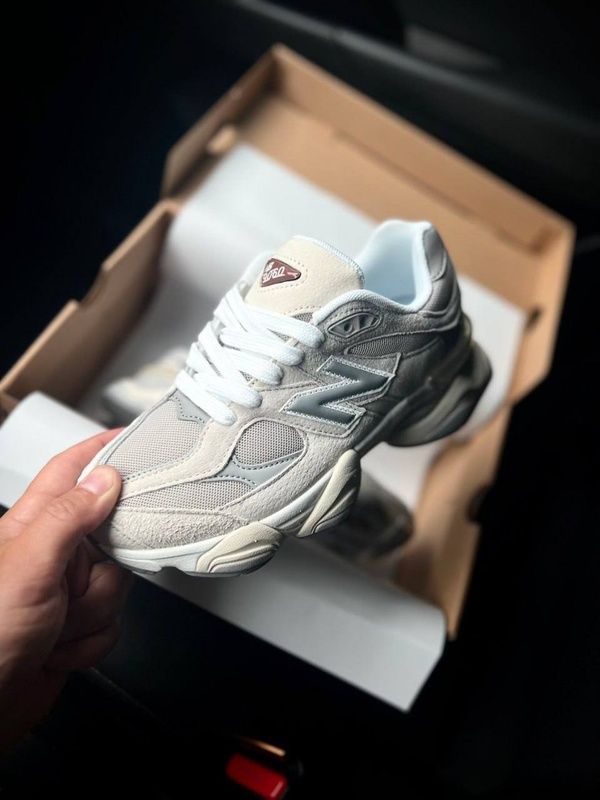 Кросівки Жіночі New Balance 9060 Gray & Beige 21637 фото